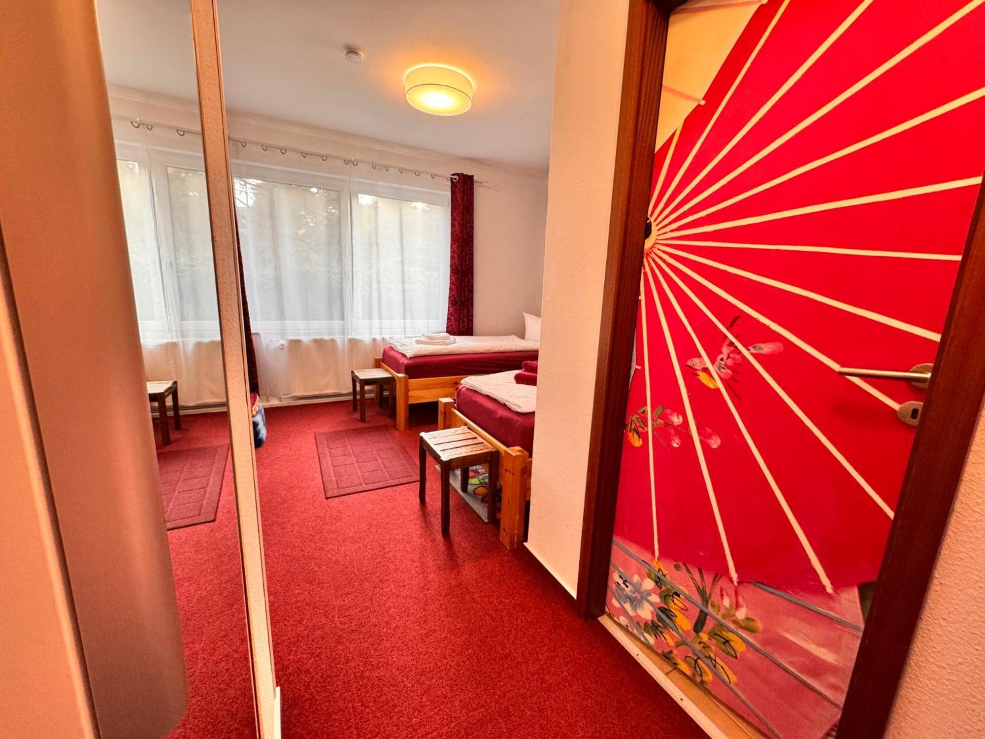 Appartement W.I.P. Welt Im Park à Dresde Extérieur photo